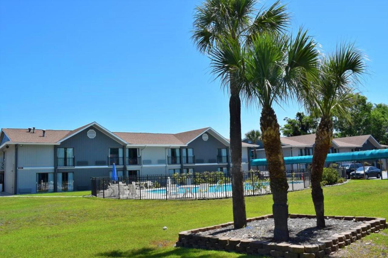 Howard Johnson By Wyndham Beaufort/Parris Island Zewnętrze zdjęcie